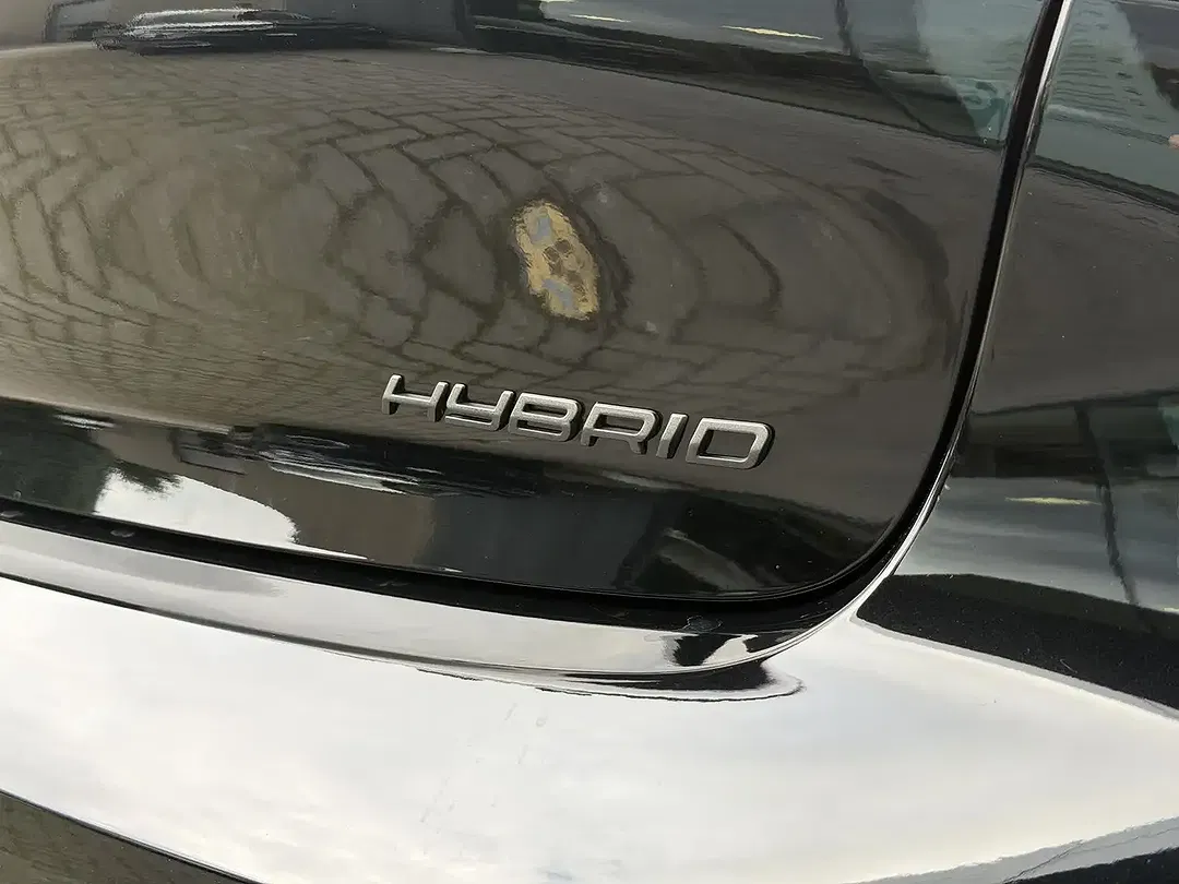 Peugeot 208 Hybrid Style - Thumbnail 10