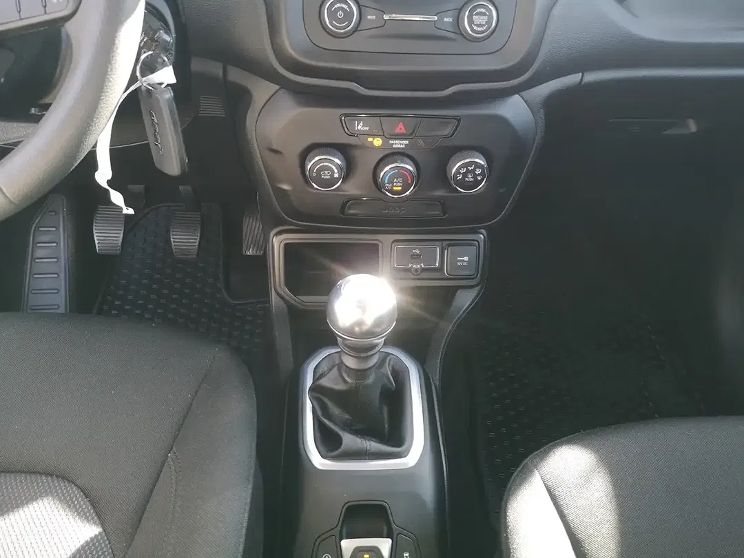 Jeep Renegade 1.0 Sport - Thumbnail 8