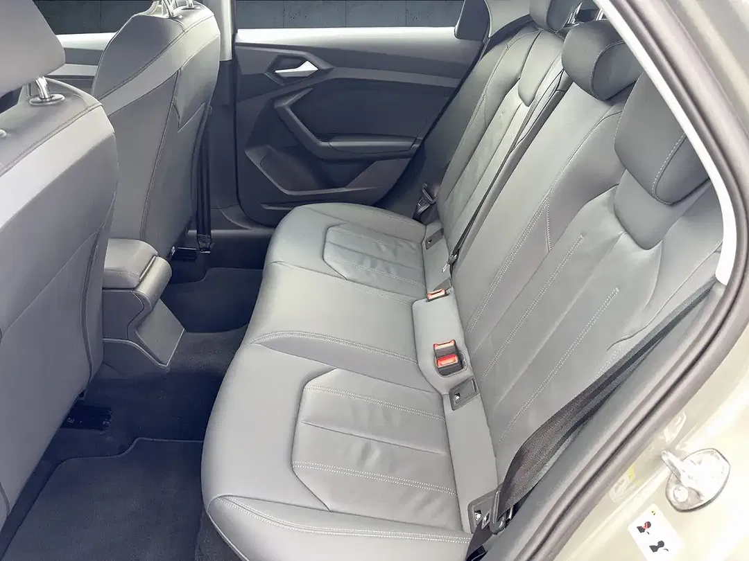 Audi A1 25 TFSI Sportback S line - Thumbnail 12