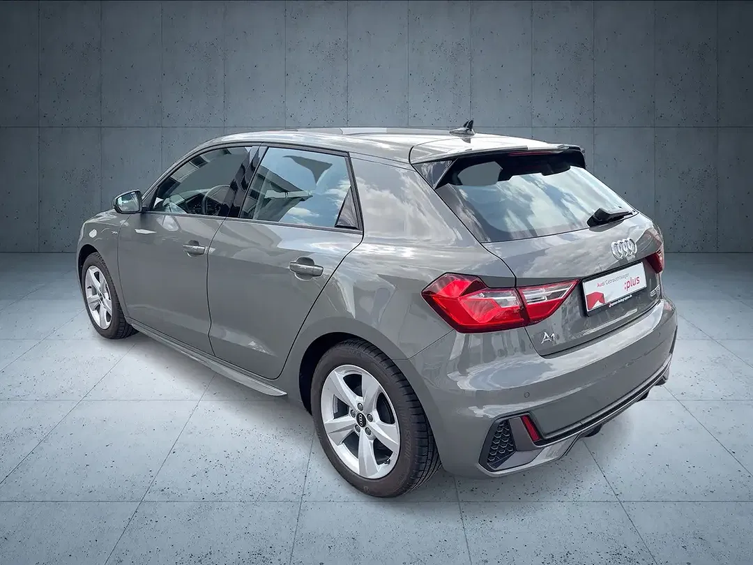 Audi A1 25 TFSI Sportback S line - Thumbnail 3