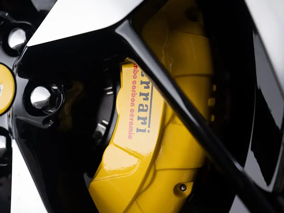 Ferrari 12 Cilindri - Thumbnail 11