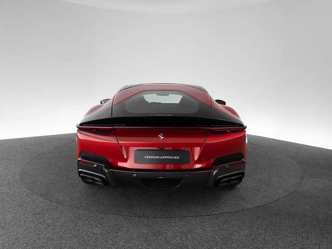 Ferrari 12 Cilindri - Thumbnail 4