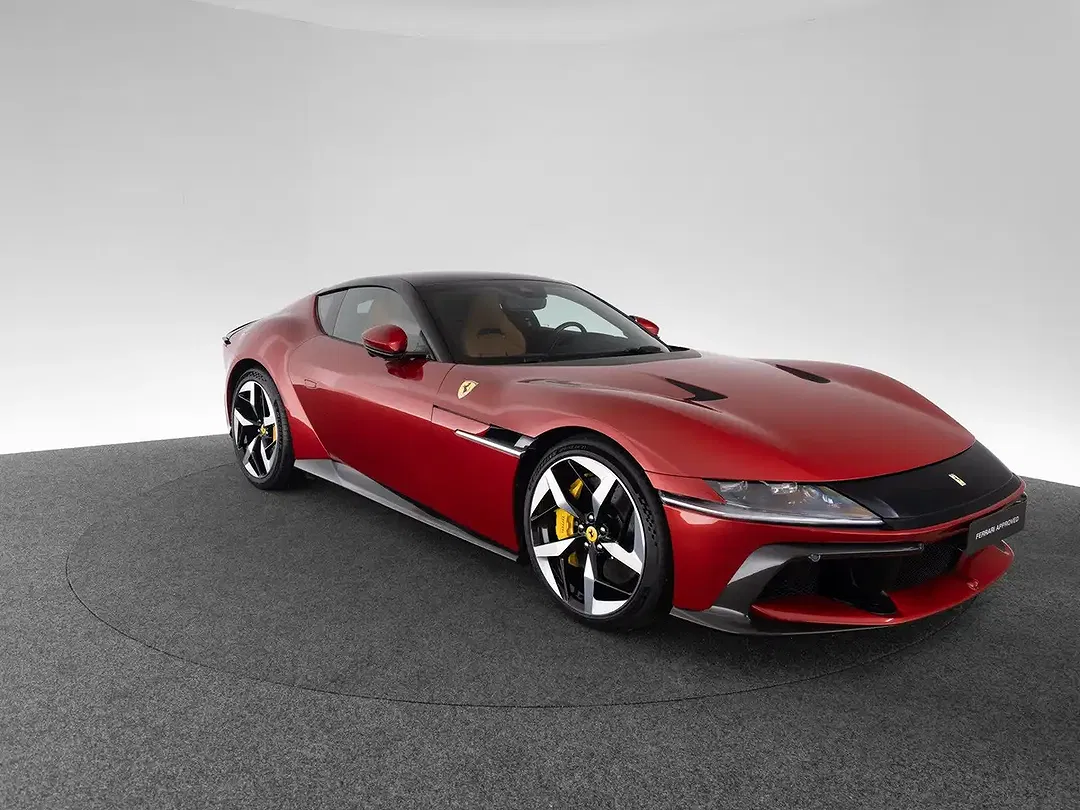 Ferrari 12 Cilindri - Thumbnail 8