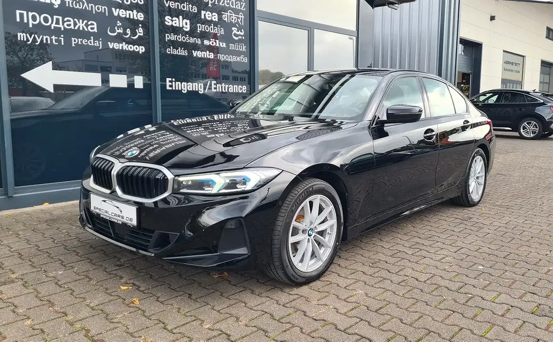 BMW 318 AUT - Thumbnail 3