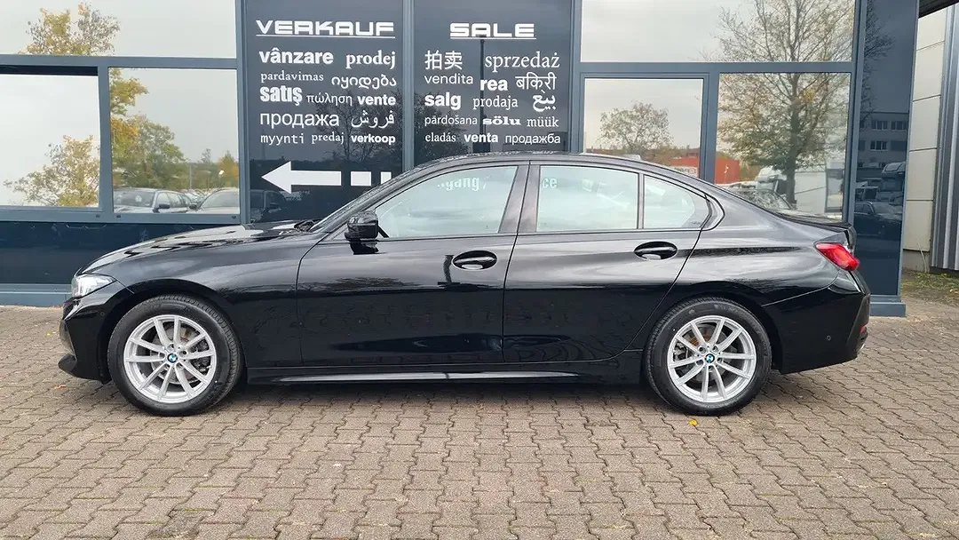 BMW 318 AUT - Thumbnail 4