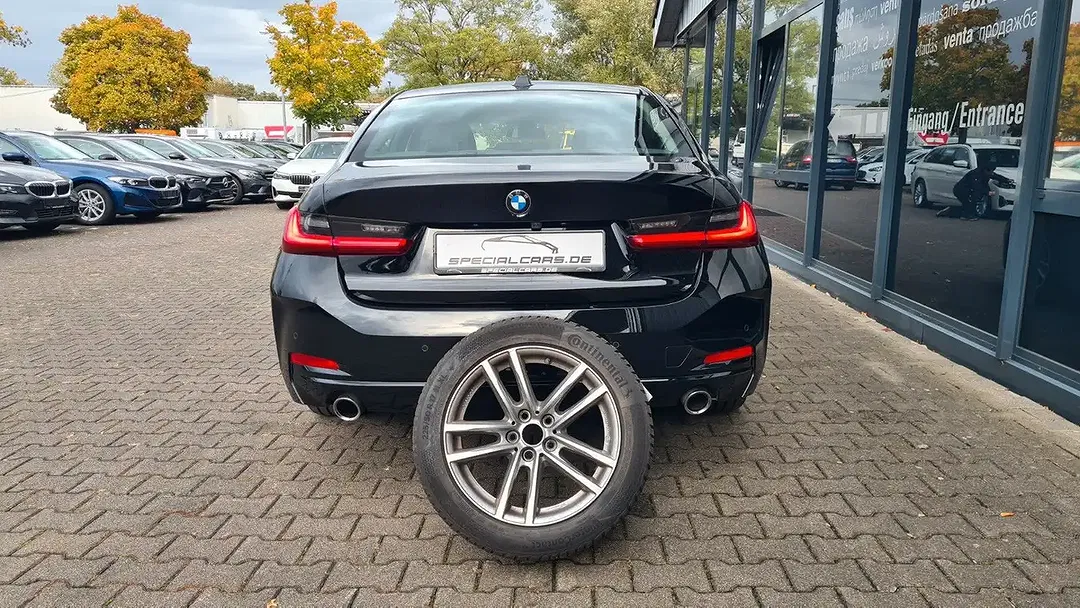 BMW 318 AUT - Thumbnail 7