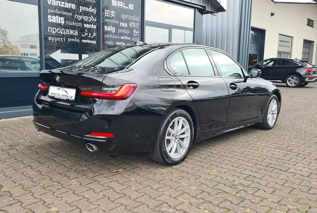 BMW 318 AUT - Thumbnail 8