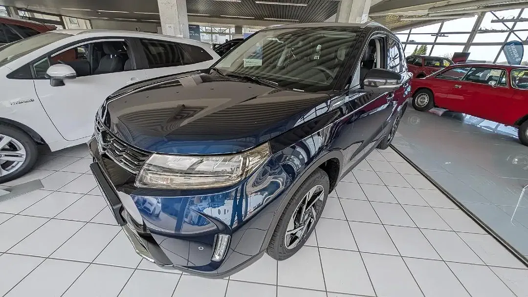 Suzuki Vitara MHEV 1.4 4x4 Comfort+ - Thumbnail 3