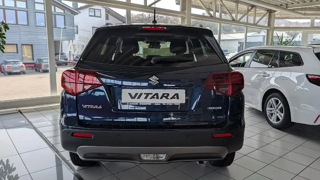 Suzuki Vitara MHEV 1.4 4x4 Comfort+ - Thumbnail 6