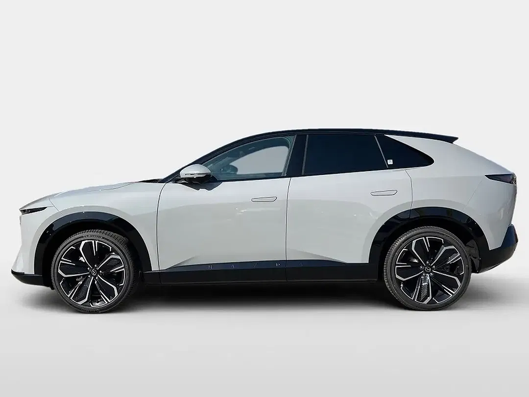 Mazda CX-6e Takumi - Thumbnail 6