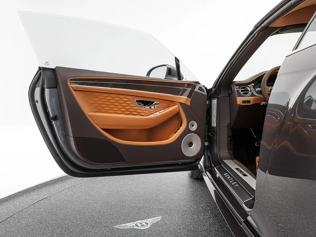 Bentley Continental Mulliner - Thumbnail 9