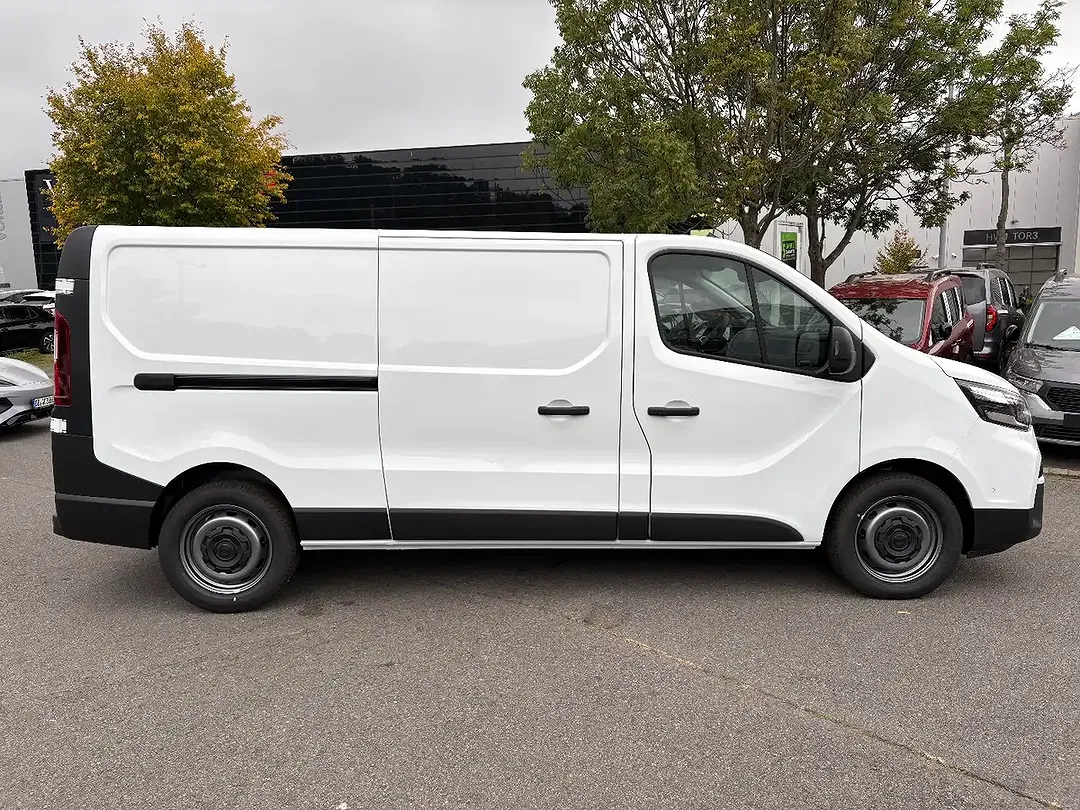 Nissan Primastar 3.0t L2H1 N-Connecta - Thumbnail 8
