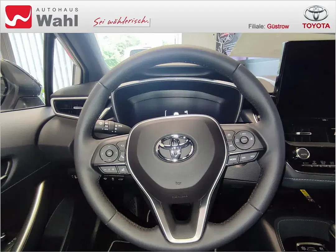 Toyota Corolla Hybrid Teamplayer - foto 15