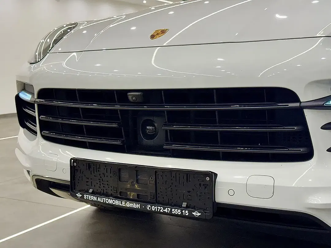 Porsche Cayenne E-Hybrid Coupe - Thumbnail 27