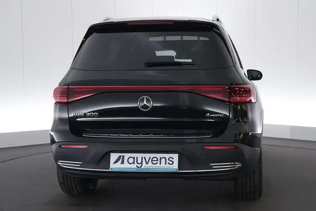 Mercedes-Benz EQB 300 4MATIC Luxury - Thumbnail 8