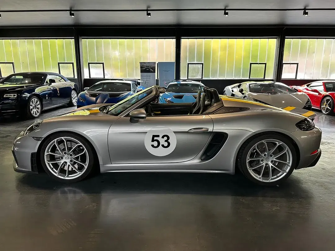 Porsche Boxster - Thumbnail 10