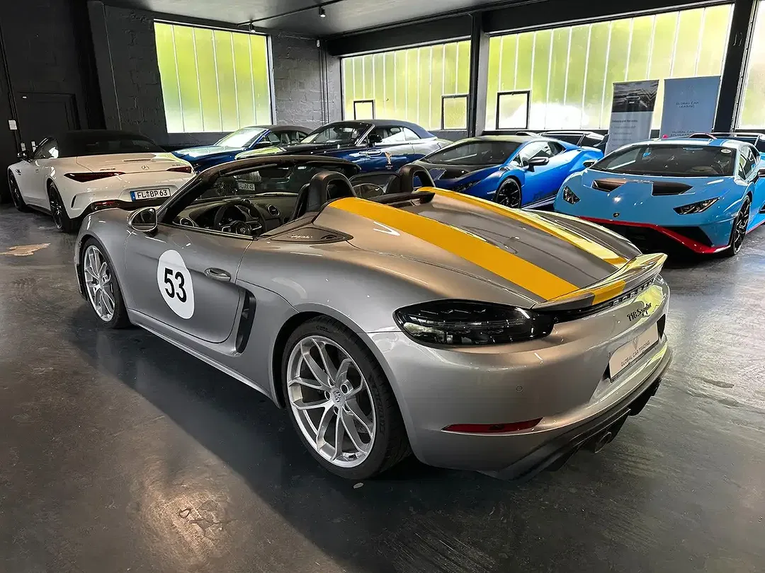 Porsche Boxster - Thumbnail 11