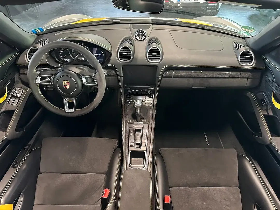 Porsche Boxster - Thumbnail 26