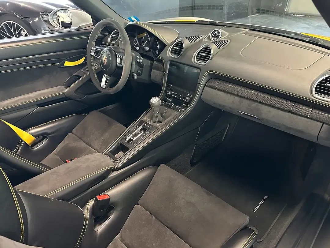Porsche Boxster - Thumbnail 27