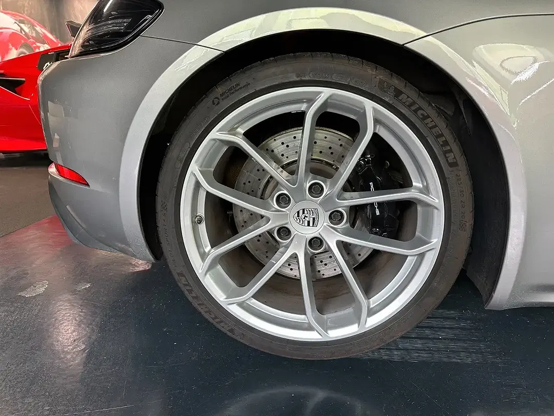 Porsche Boxster - Thumbnail 29