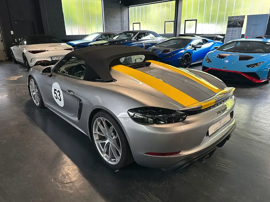 Porsche Boxster - Thumbnail 3