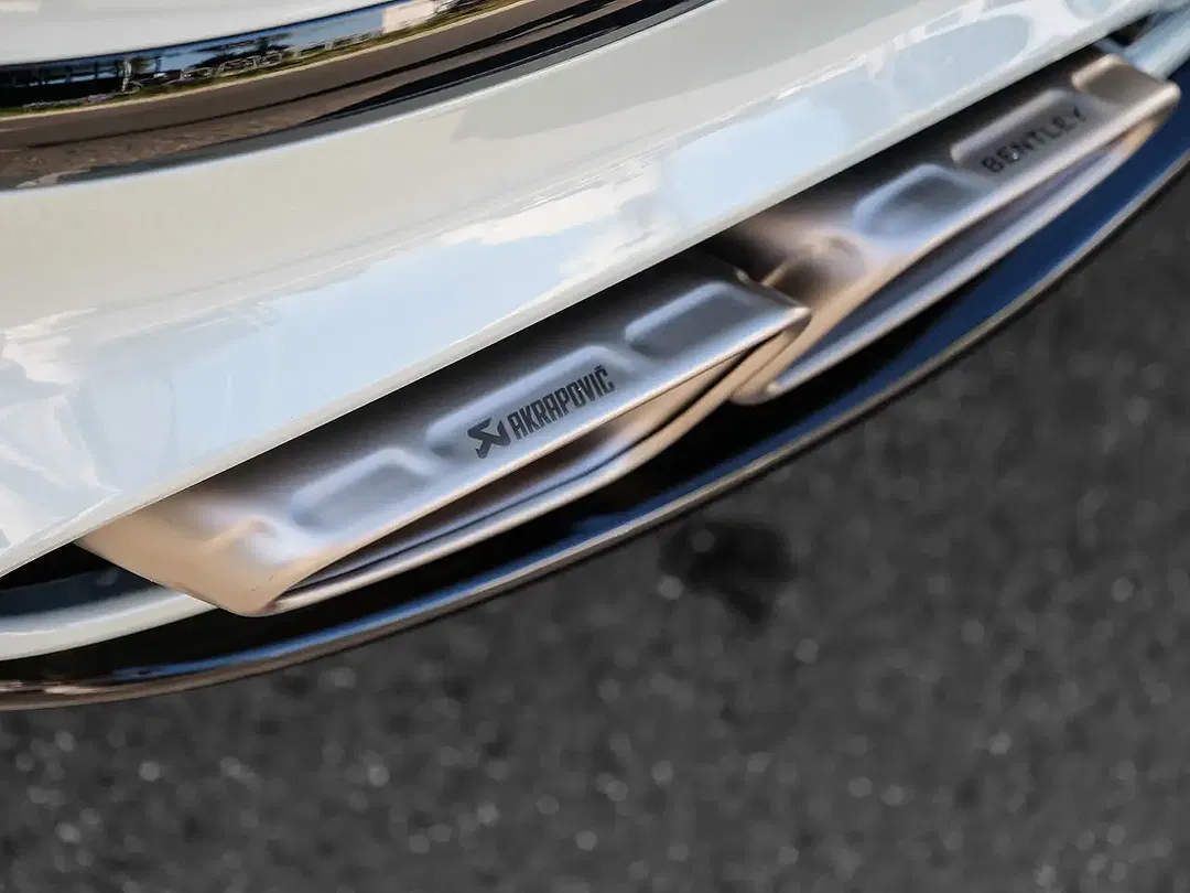 Bentley Flying Spur S - Thumbnail 10