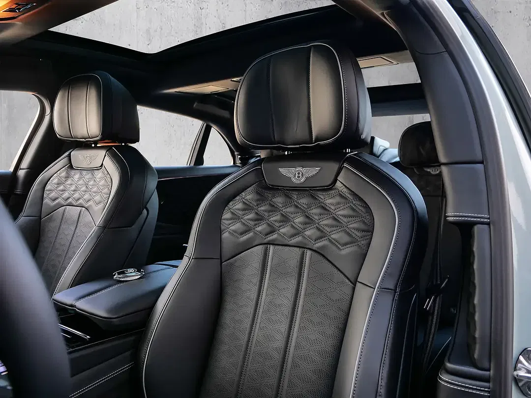 Bentley Flying Spur S - Thumbnail 13