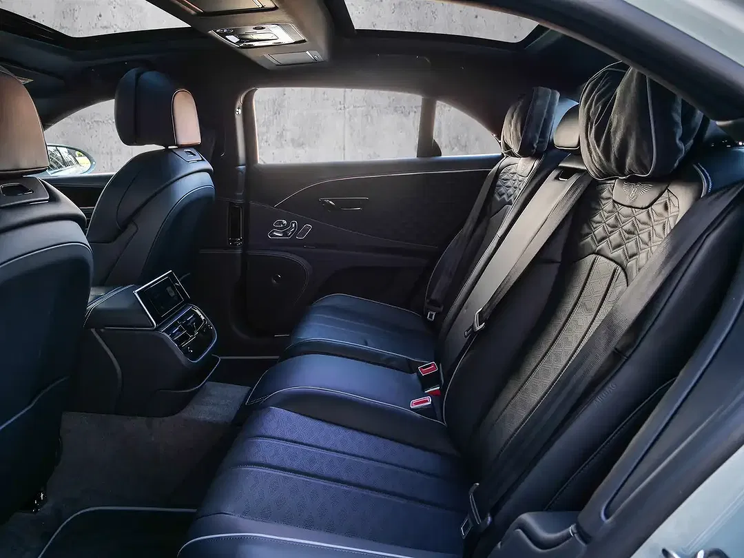 Bentley Flying Spur S - Thumbnail 14