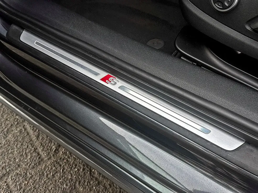 Audi S4 TDI quattro Matrix LED Avant - Thumbnail 9