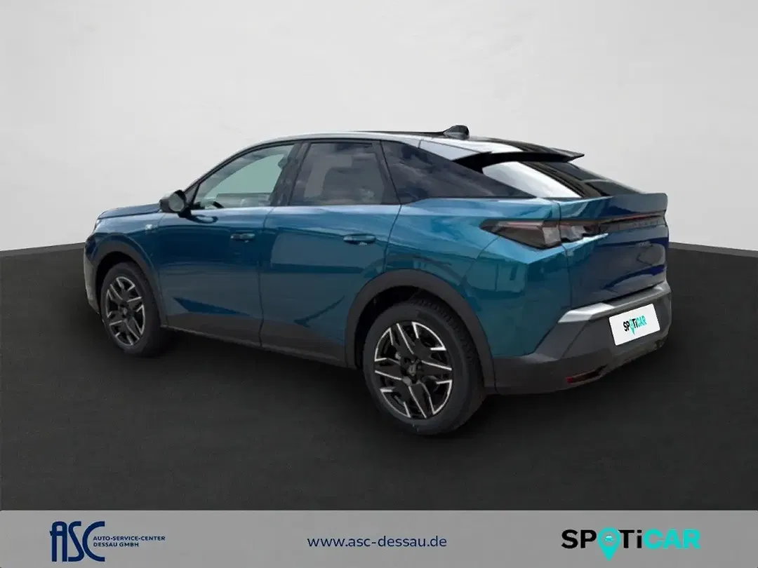 Peugeot 2008 GT Exclusive - Thumbnail 7