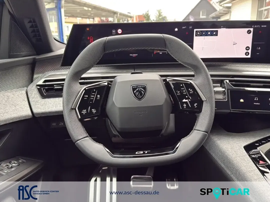 Peugeot 2008 GT Exclusive - Thumbnail 9