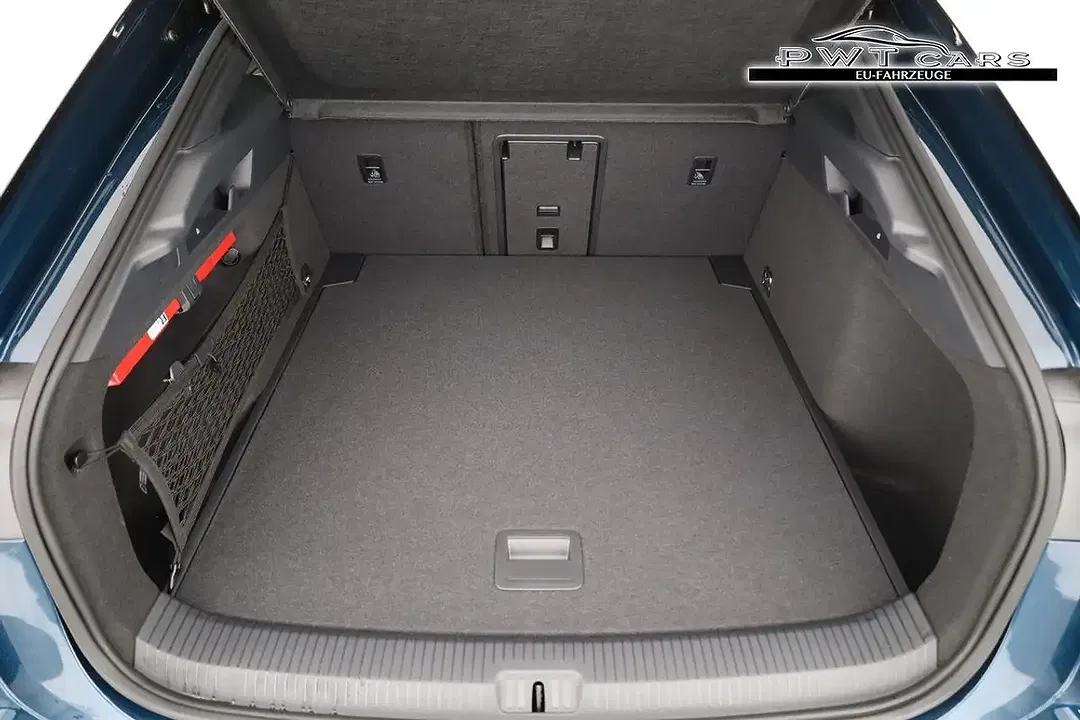 Volkswagen ID.7 Pro Black Edition - Thumbnail 11