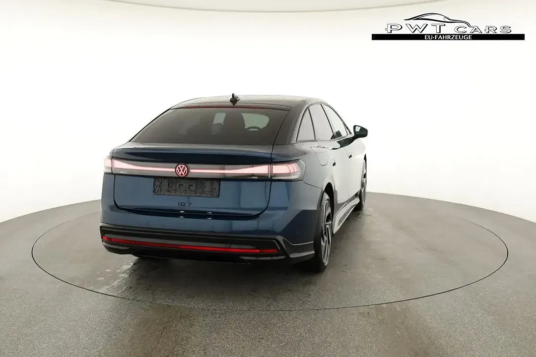 Volkswagen ID.7 Pro Black Edition - foto 15