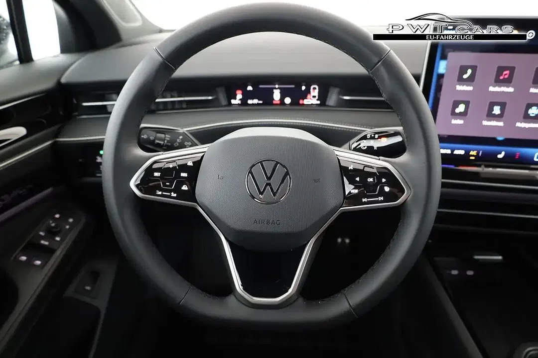Volkswagen ID.7 Pro Black Edition - Thumbnail 5
