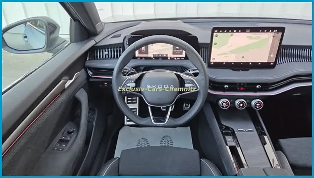 Skoda Superb Hybrid Sportline - Thumbnail 18