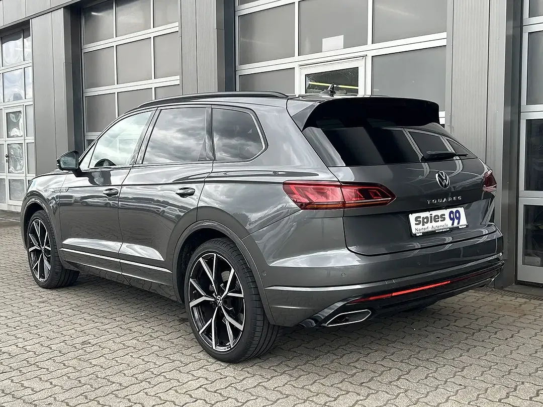 Volkswagen Touareg R-Line - Thumbnail 4