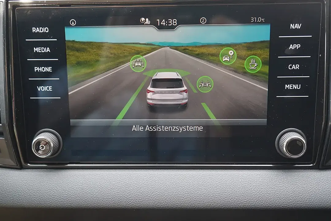 Skoda Karoq 1.5 TSI DSG - Thumbnail 13
