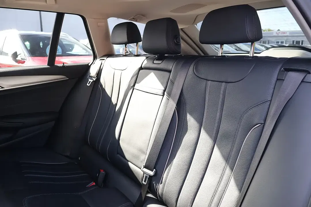 BMW 520 Luxury Line - Thumbnail 13