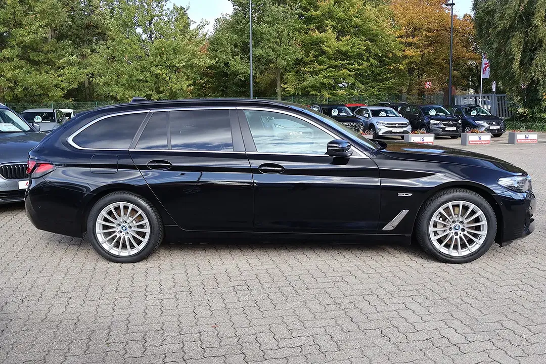 BMW 520 Luxury Line - Thumbnail 7