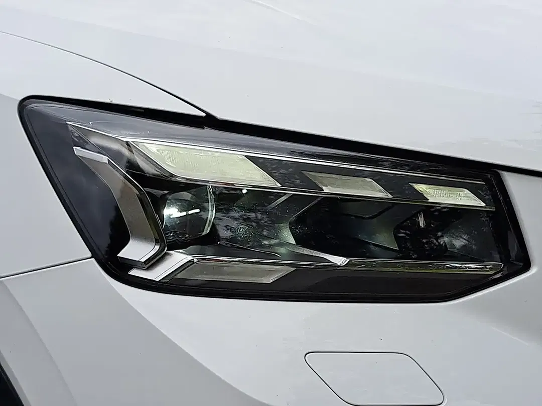 Audi SQ2 TFSI S tronic Matrix LED - Thumbnail 5