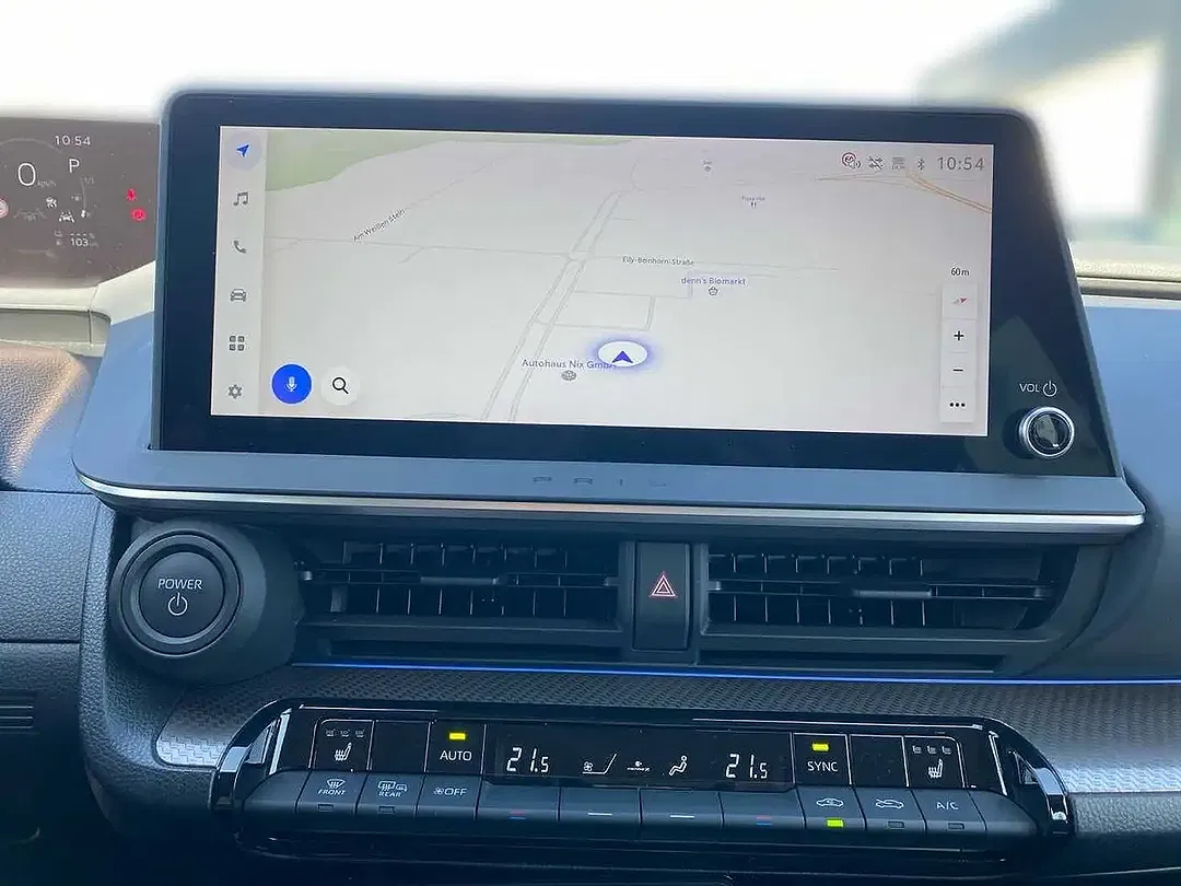 Toyota Prius PHEV Executive - Thumbnail 12