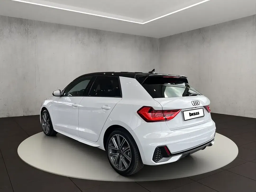 Audi A1 30 TFSI S line - Thumbnail 3