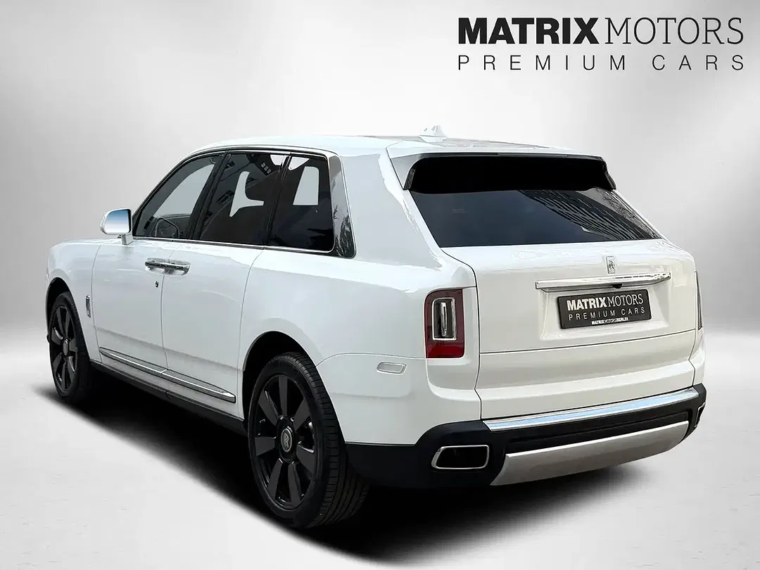 Rolls-Royce Cullinan - Thumbnail 14