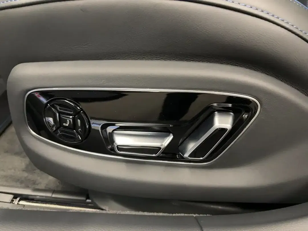 Audi S8 TFSI tiptronic - Thumbnail 12