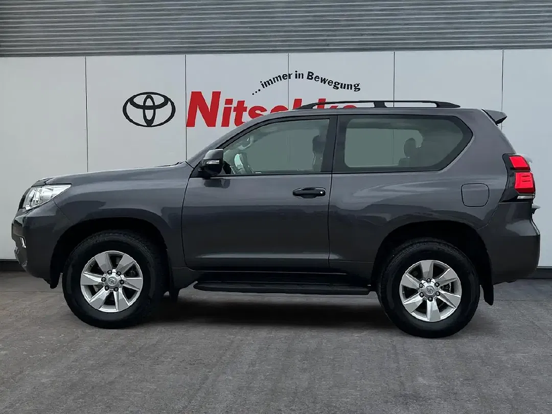 Toyota Land Cruiser 2.8 D-4D - foto 2