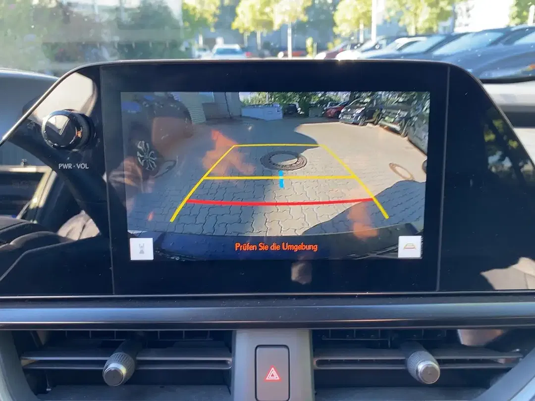 Lexus UX 250h AUT Style Edition - Thumbnail 16