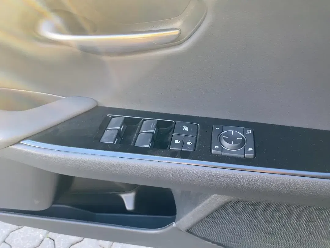 Lexus UX 250h AUT Style Edition - Thumbnail 20