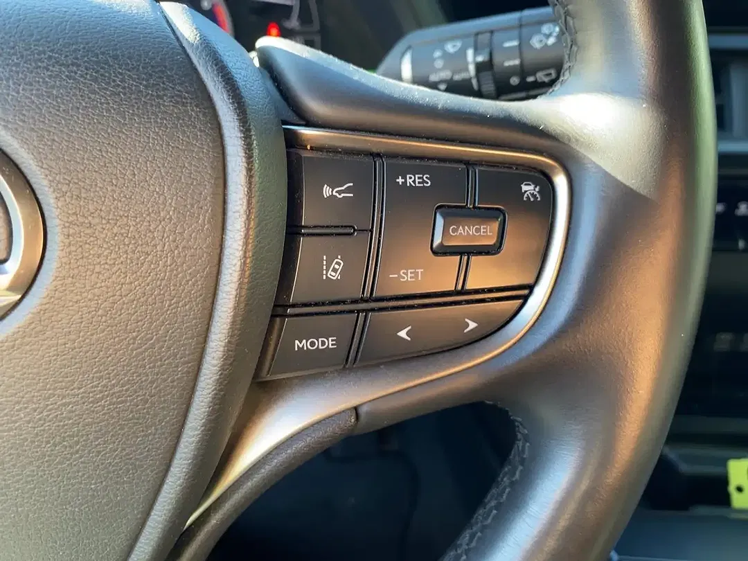 Lexus UX 250h AUT Style Edition - Thumbnail 22