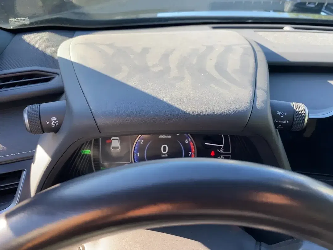 Lexus UX 250h AUT Style Edition - Thumbnail 24