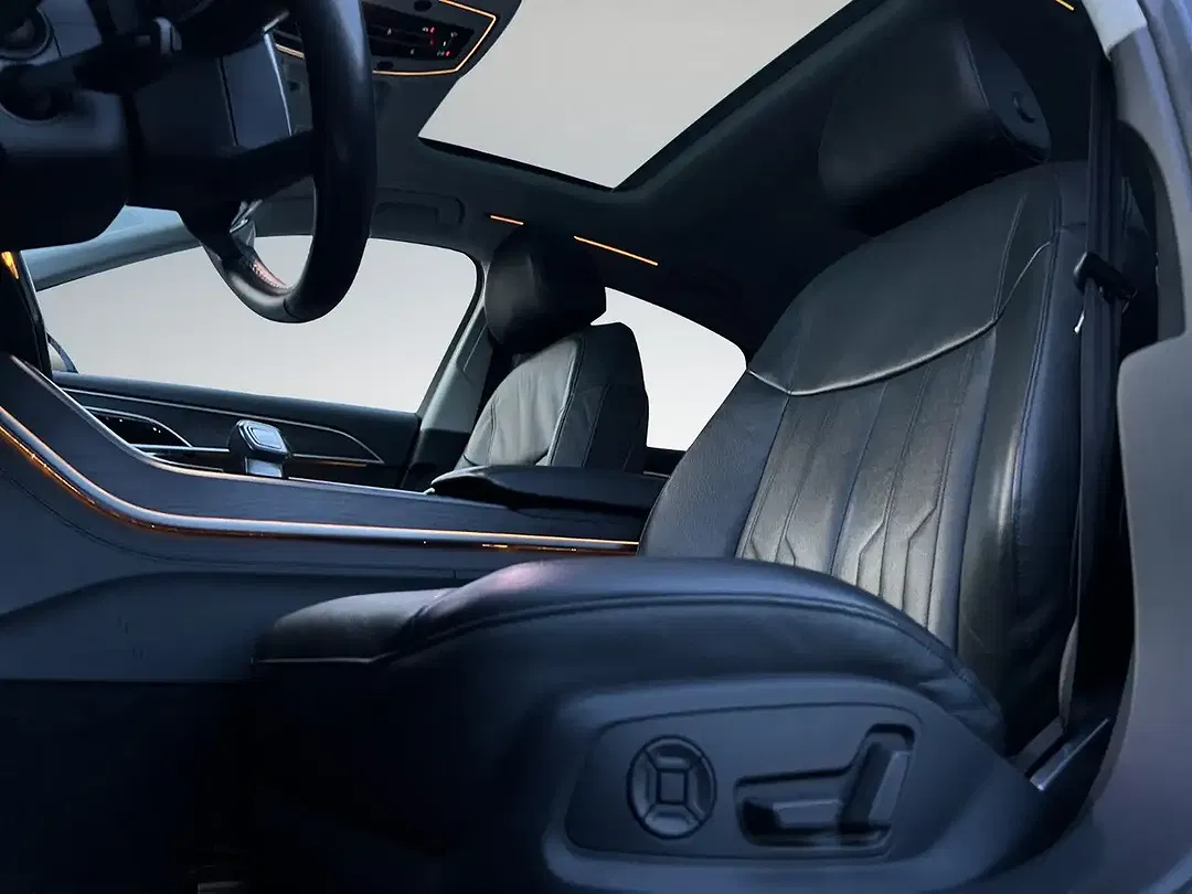 Audi A8 50 TDI quattro - Thumbnail 12